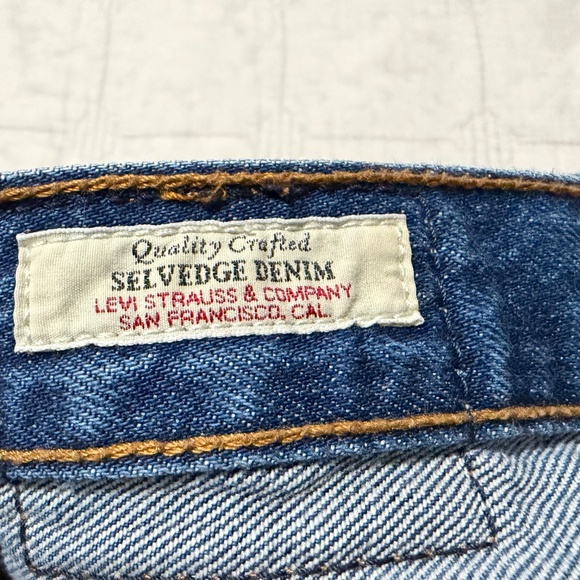 Jeans - Picture 7 of 9